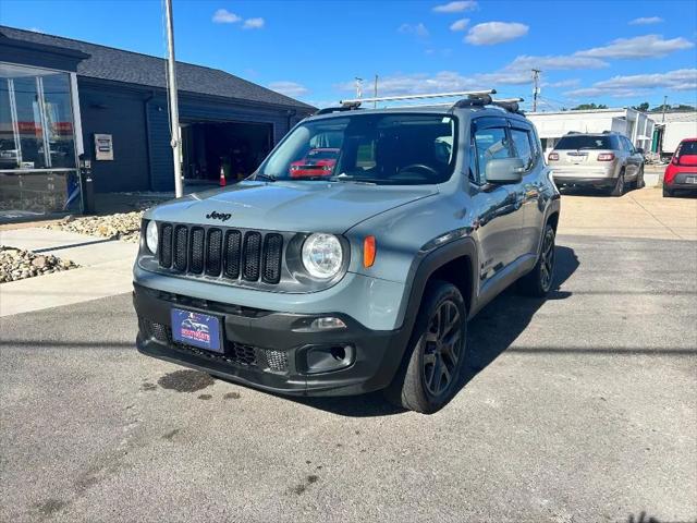 2017 Jeep Renegade Altitude 4x4 for sale in Cambridge, OH