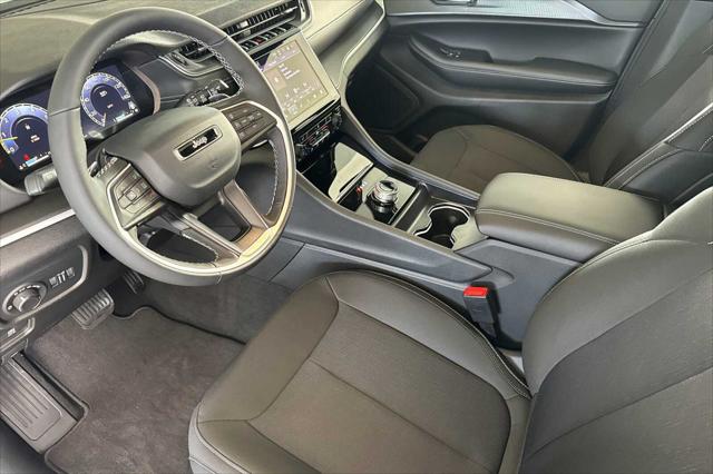 2026 Jeep Grand Cherokee Altitude 4x4