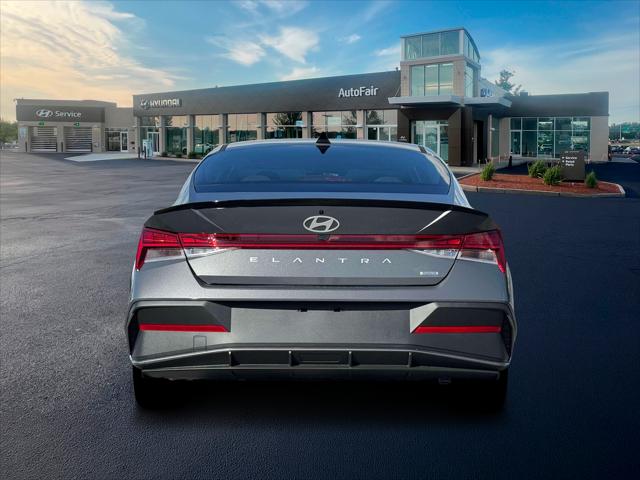 2026 Hyundai Elantra Hybrid SEL Sport