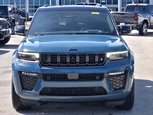 2026 Jeep Grand Cherokee GRAND CHEROKEE SUMMIT 4X4