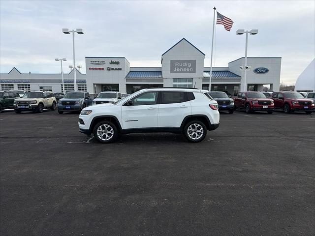 2026 Jeep Compass COMPASS LATITUDE 4X4
