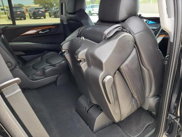 2018 Cadillac Escalade Standard