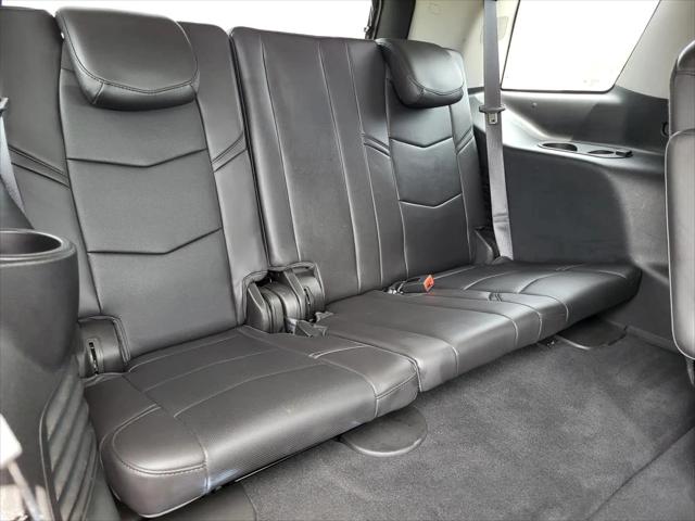 2018 Cadillac Escalade Standard