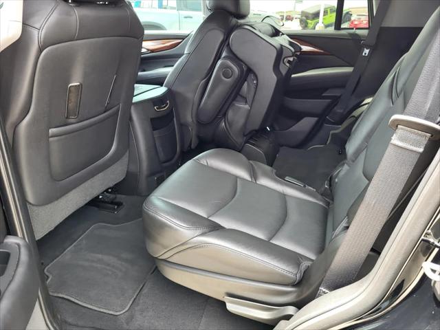 2018 Cadillac Escalade Standard