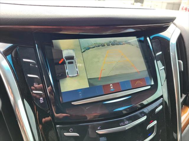2018 Cadillac Escalade Standard