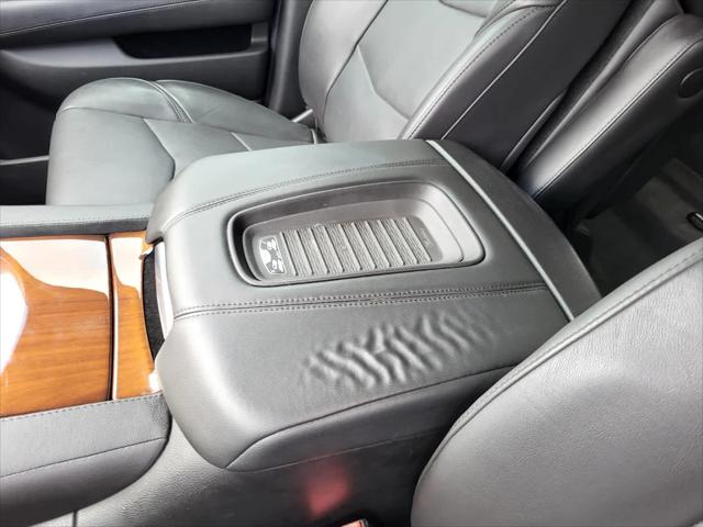 2018 Cadillac Escalade Standard