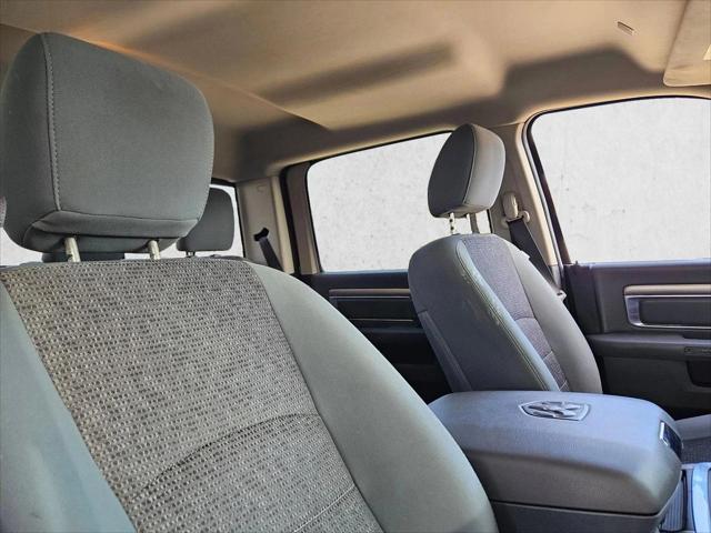 2017 Ram 1500 Big Horn Crew Cab 4x4 5'7" Box