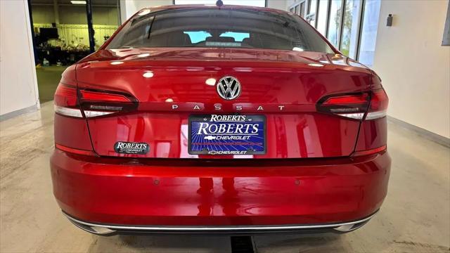 2022 Volkswagen Passat 2.0T Limited Edition
