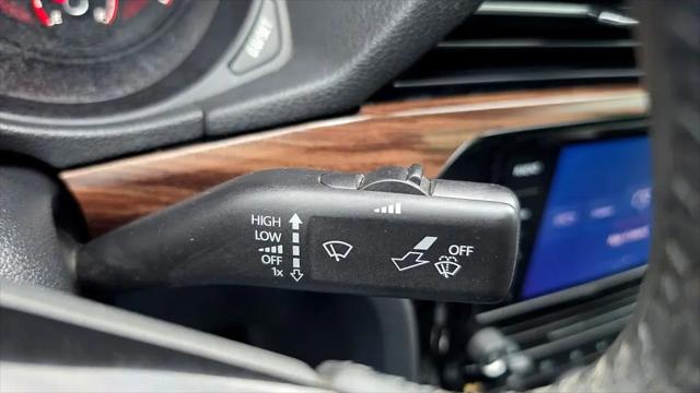 2022 Volkswagen Passat 2.0T Limited Edition