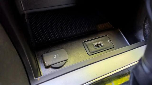 2022 Volkswagen Passat 2.0T Limited Edition