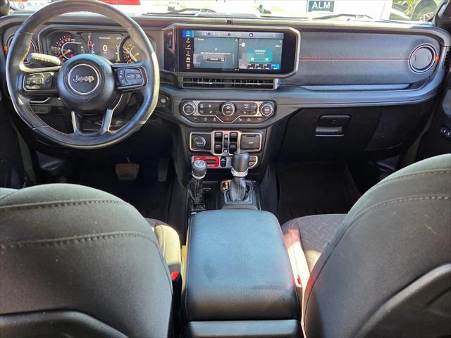 2024 Jeep Gladiator Sport