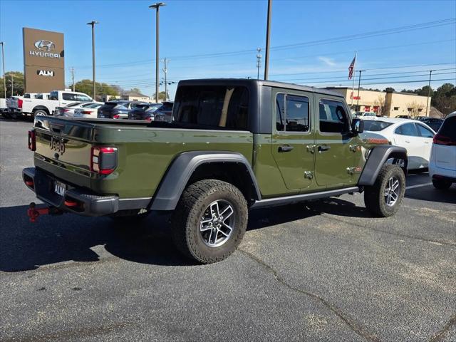 2024 Jeep Gladiator Sport