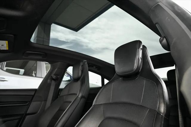 2022 Porsche Taycan 4S