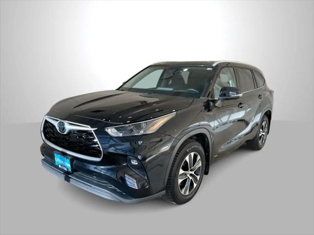 2022 Toyota Highlander Hybrid XLE for sale in Billings, MT