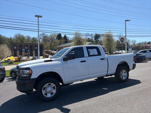 2024 RAM 2500 Tradesman Crew Cab 4x4 64 Box 2024 RAM 2500 Tradesman Crew Cab 4x4 64 Box