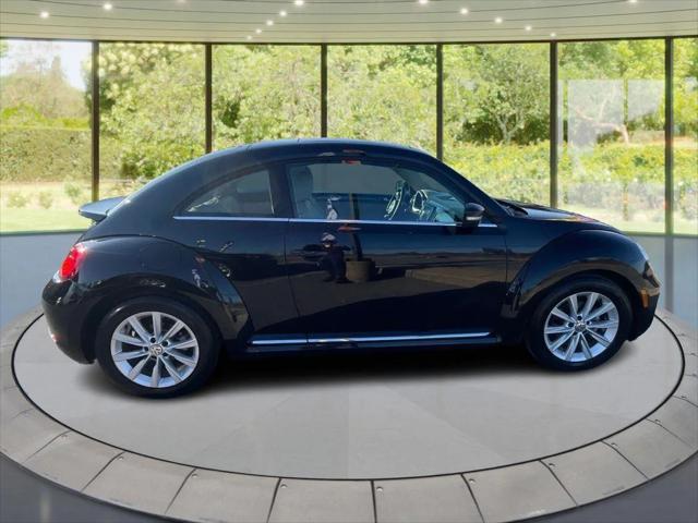 2019 Volkswagen Beetle 2.0T SE