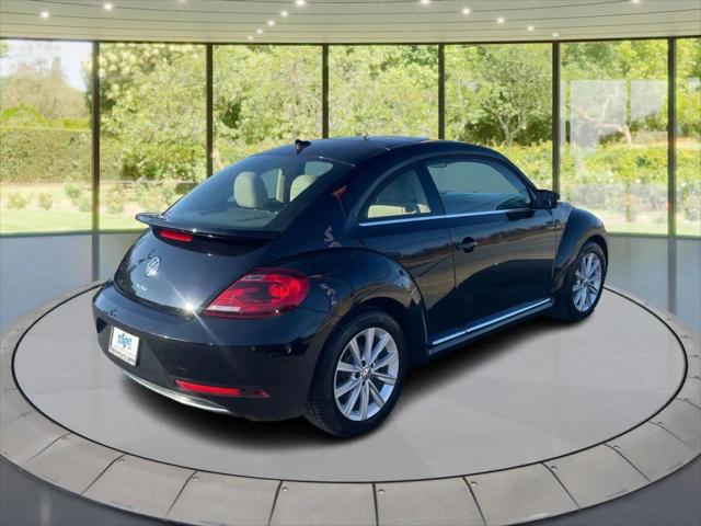 2019 Volkswagen Beetle 2.0T SE