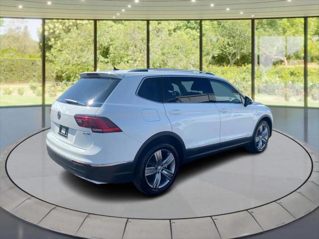 2021 Volkswagen Tiguan 2.0T SEL 2021 Volkswagen Tiguan 2.0T SEL