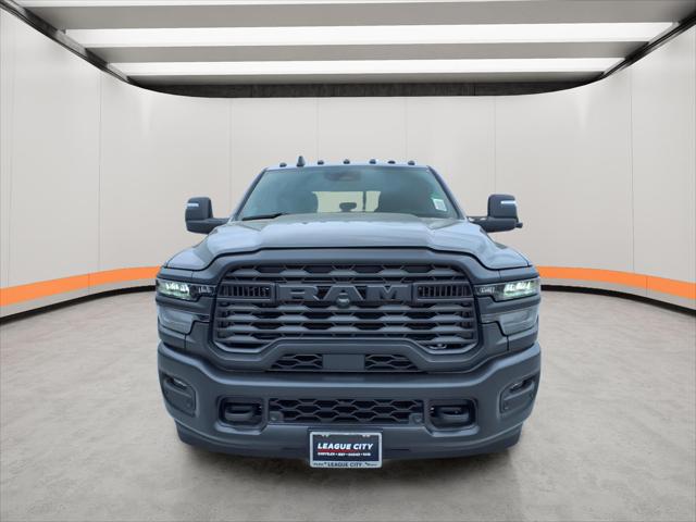 2026 RAM Ram 3500 RAM 3500 TRADESMAN CREW CAB 4X4 8 BOX
