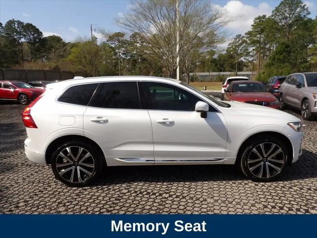 2023 Volvo XC60 B5 Ultimate Bright Theme