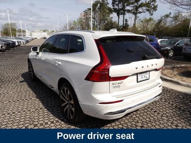 2023 Volvo XC60 B5 Ultimate Bright Theme