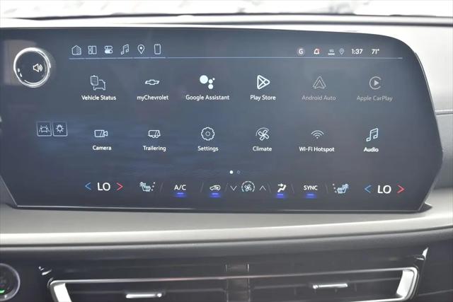 2026 Chevrolet Traverse FWD LT