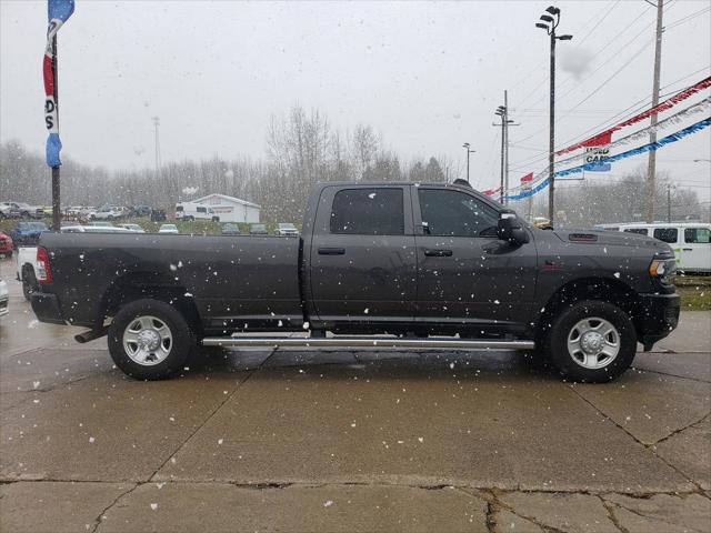 2024 RAM 3500 Tradesman Crew Cab 4x4 8 Box 2024 RAM 3500 Tradesman Crew Cab 4x4 8 Box