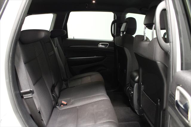 2019 Jeep Grand Cherokee Laredo 4x2