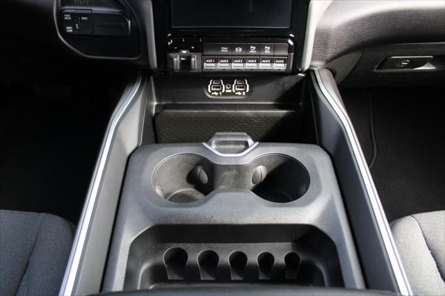 2024 Ram 3500 Big Horn Crew Cab 4x4 6'4" Box