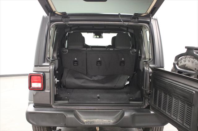 2025 Jeep Wrangler 4-Door Summit 4x4