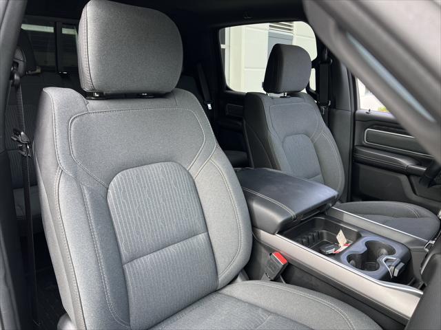 2023 Ram 1500 Big Horn Crew Cab 4x4 5'7" Box