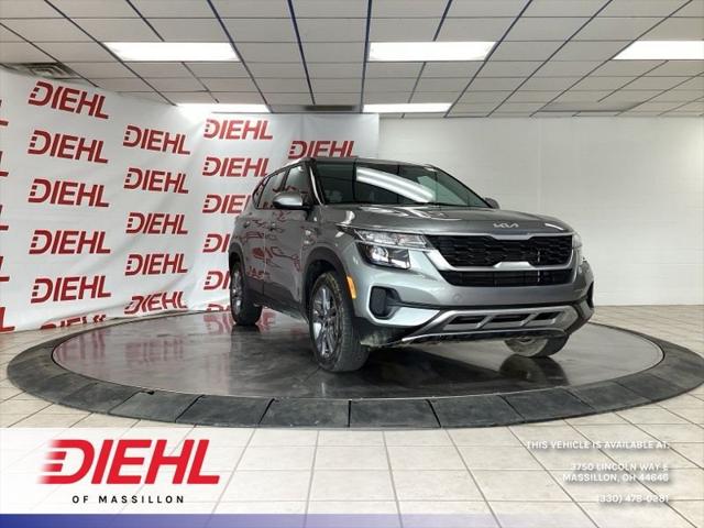 2023 Kia Seltos LX 2023 Kia Seltos LX