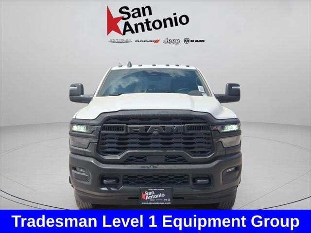 2026 RAM Ram 3500 Chassis Cab RAM 3500 TRADESMAN CREW CAB CHASSIS 4X4 60 CA