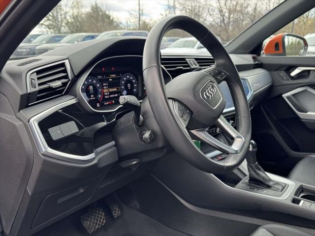 2022 Audi Q3 Premium 45 TFSI S line quattro Tiptronic 2022 Audi Q3 Premium 45 TFSI S line quattro Tiptronic