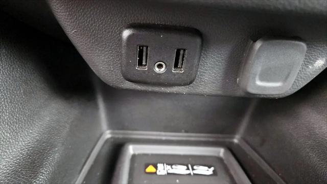 2023 Chevrolet Traverse FWD LT Leather