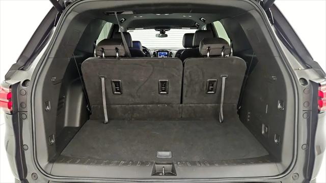 2023 Chevrolet Traverse FWD LT Leather