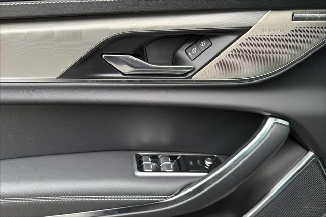 2024 Jaguar XF R-Dynamic SE P250 AWD Automatic