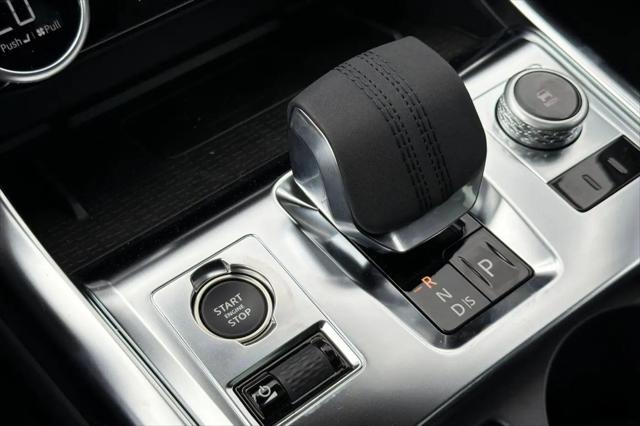 2024 Jaguar XF R-Dynamic SE P250 AWD Automatic