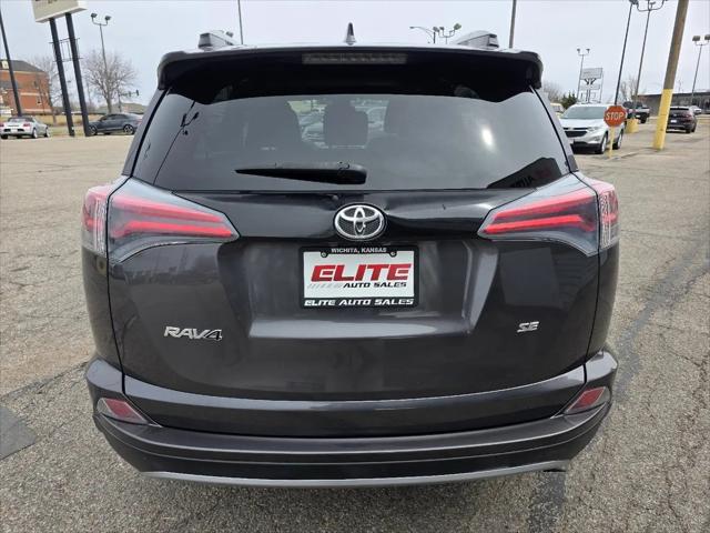 2017 Toyota RAV4 SE