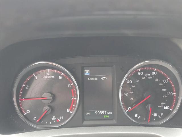 2017 Toyota RAV4 SE