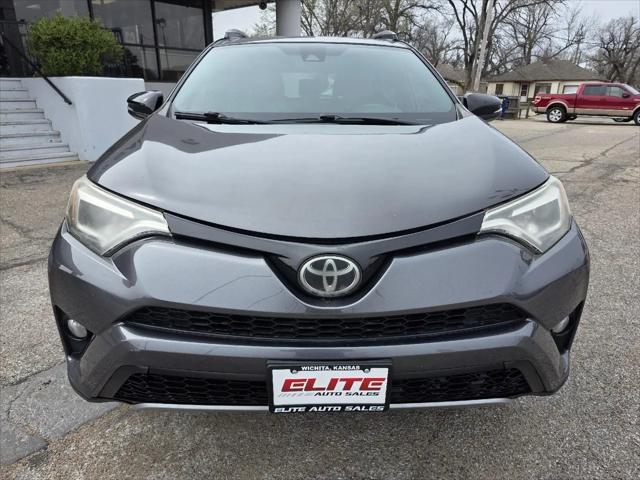 2017 Toyota RAV4 SE