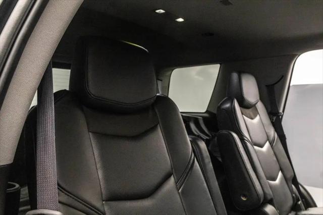2015 Cadillac Escalade Luxury