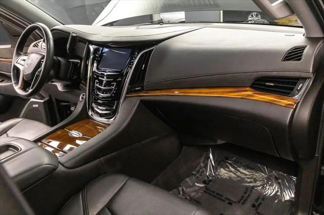2015 Cadillac Escalade Luxury