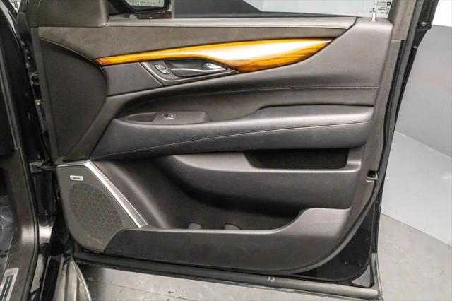 2015 Cadillac Escalade Luxury