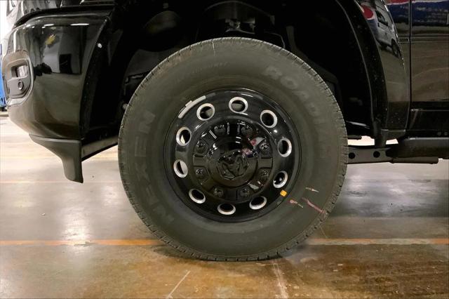 2026 Ram 3500 Limited Crew Cab 4x4 8' Box
