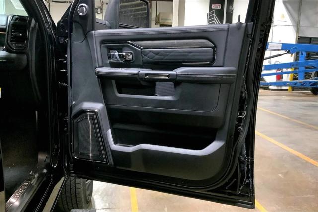 2026 Ram 3500 Limited Crew Cab 4x4 8' Box