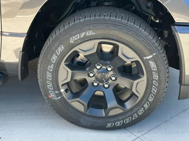 2026 Ram 1500 Express Crew Cab 4x4 5'7" Box
