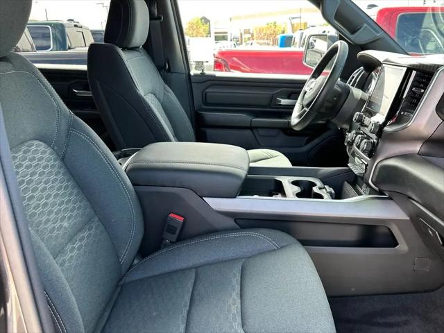 2026 Ram 1500 Express Crew Cab 4x4 5'7" Box