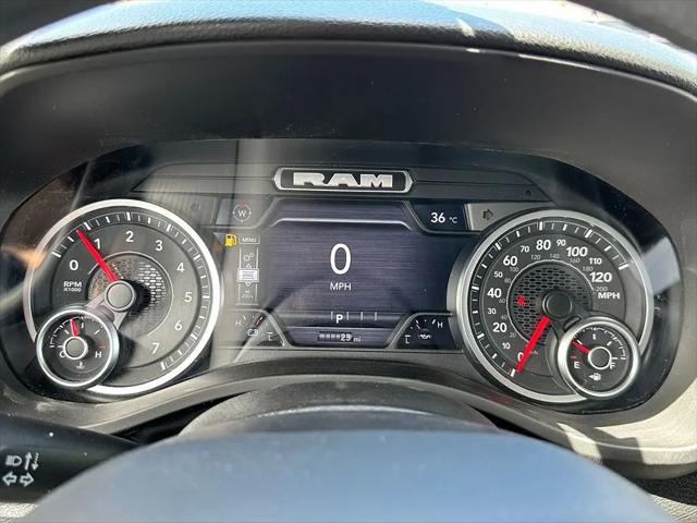 2026 Ram 1500 Express Crew Cab 4x4 5'7" Box