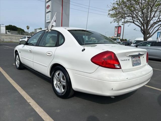 2000 Ford Taurus SEL